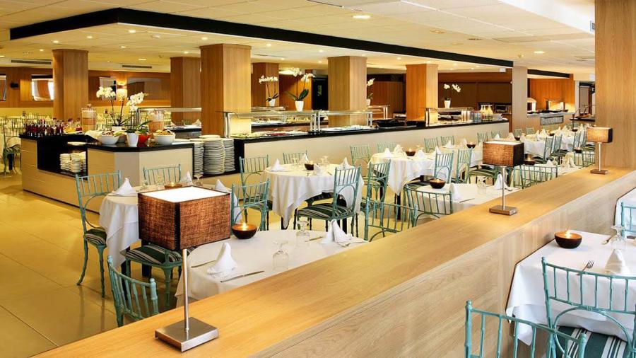 obóz Hiszpania Francja Paryż Lloret de Mar Disneyland restauracja