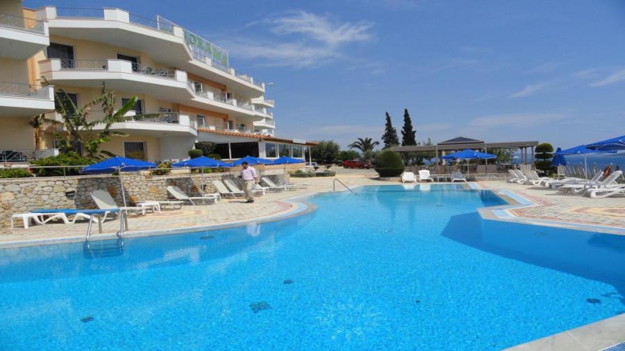 obóz Grecja samolotem Tolo Centrum Podróży Koliber hotel Panorama