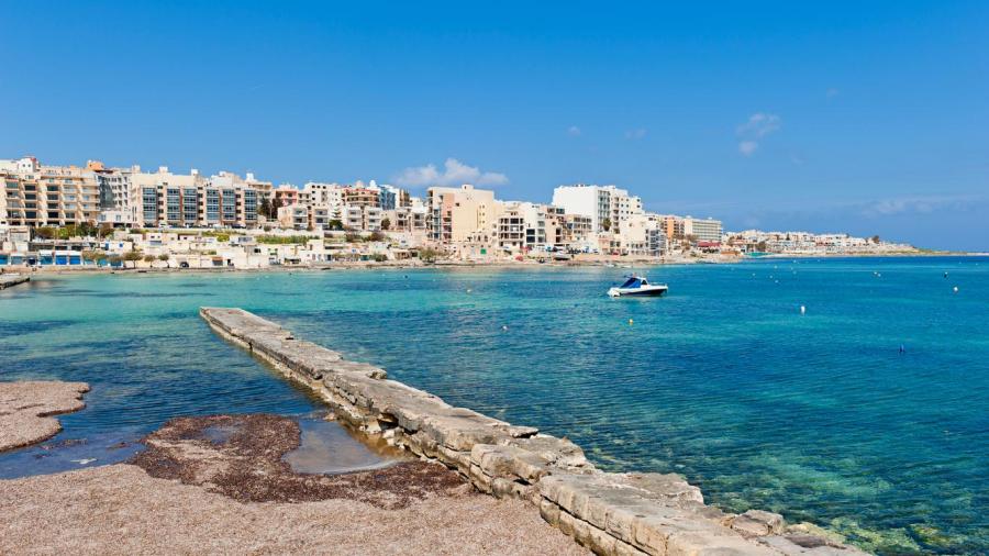 qawra malta.jpg