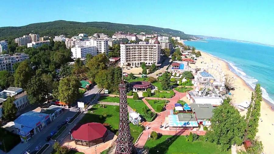 golden-sands-varna-bulgaria1-1024x576.jpg