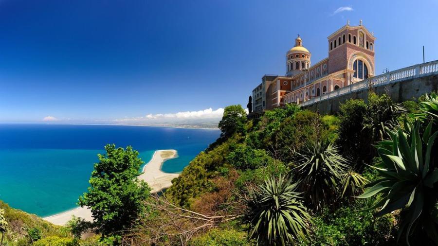 Tindari Sycylia Czarna Madonna.jpg